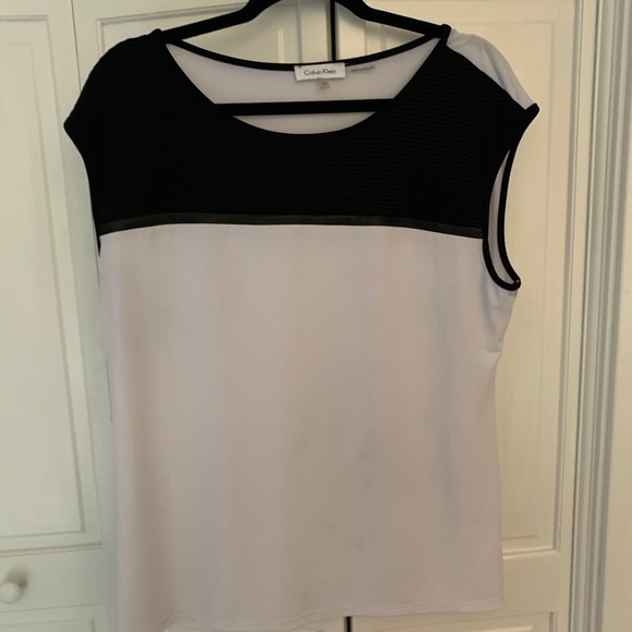 Calvin Klein Black & White Top - Picture 3 of 5